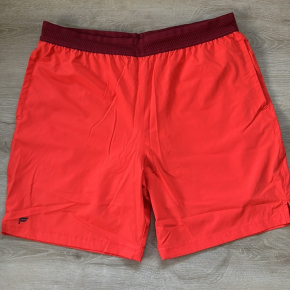 Fabletics Fundamental Shorts 7” - Picture 3 of 5